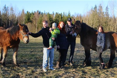 Glad p&aring;sk